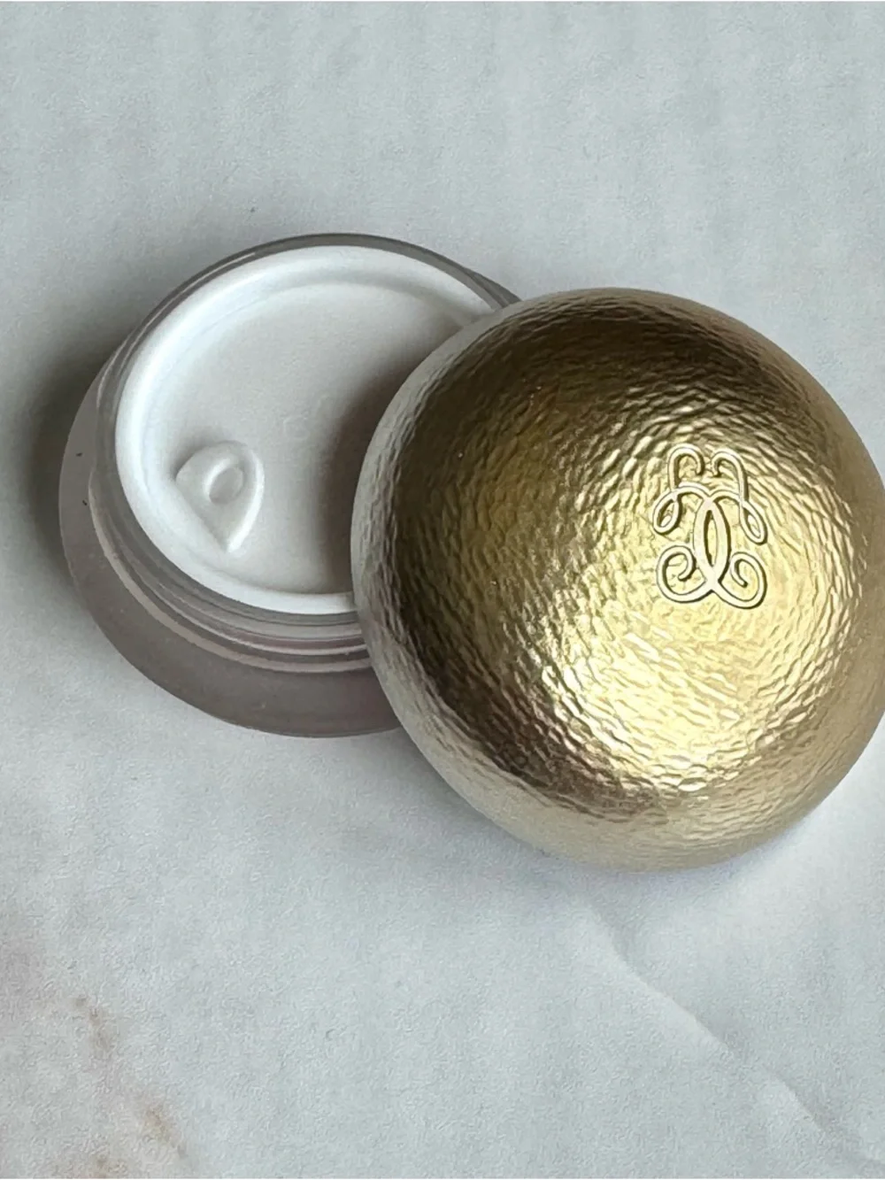 Guerlain Divinora Pearly Colour Cream To Powder Eyeshadow Perle De Rose 162